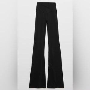 Aerie high waisted crossover flare short leggings